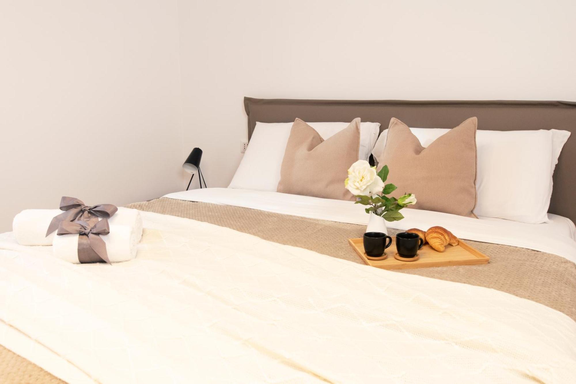 Ihost Apartment - Simonetta 7 Милано Екстериор снимка